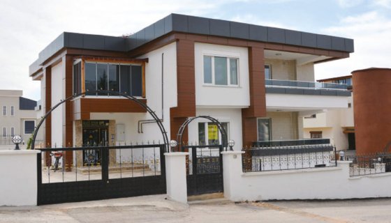 Şehir Gösteren Villa